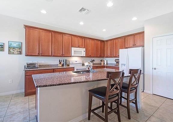 3rd image of 5153 Taylor Dr