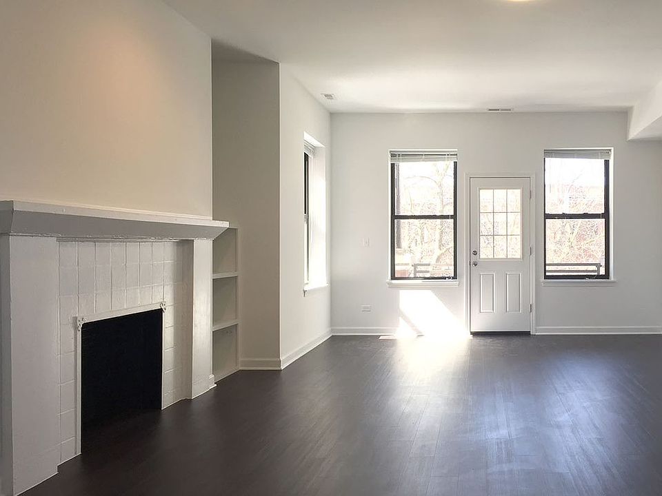 Dining/Living room