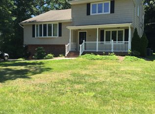 33 Crescent, Montville, NJ 07058