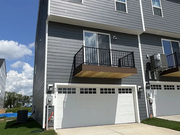 5013 Griers Hill Dr — Photo 2