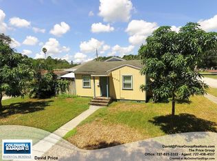 6040 Lee St NE, Saint Petersburg, FL 33703