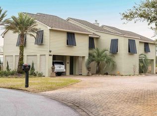 820 Silver Strand Ct, Gulf Breeze, FL 32563