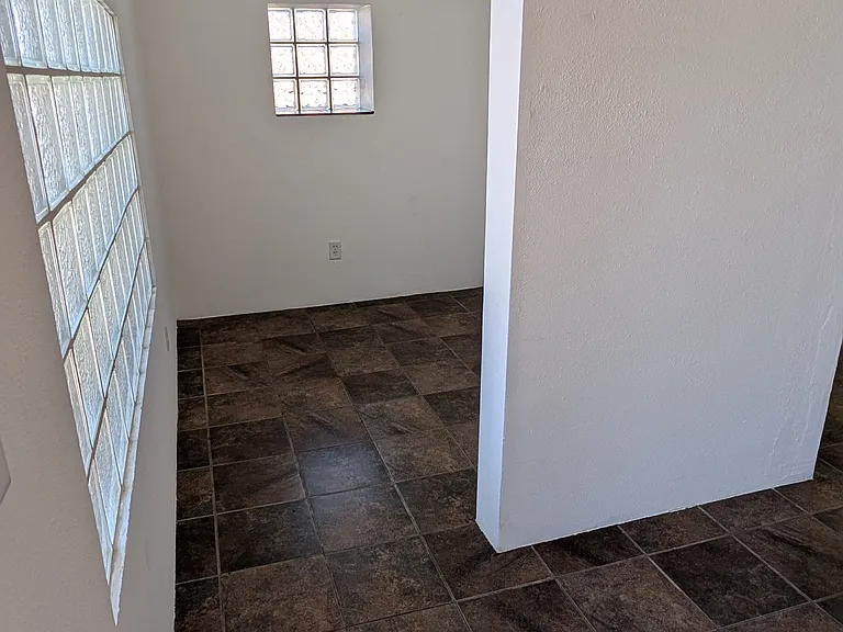 1404 Taos St #A — Photo 6