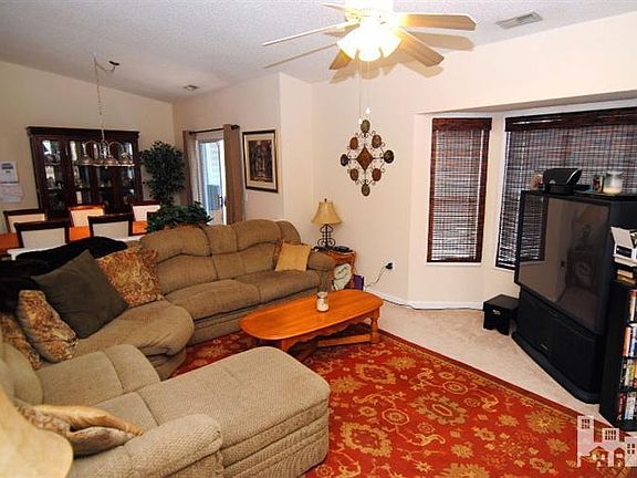 4th image of 4166 Breezewood Dr #101