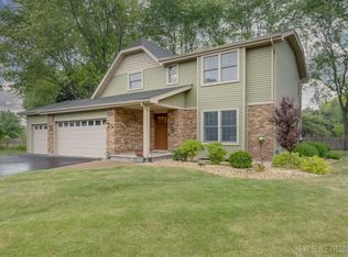 893 Sumter Ct, Naperville, IL 60540