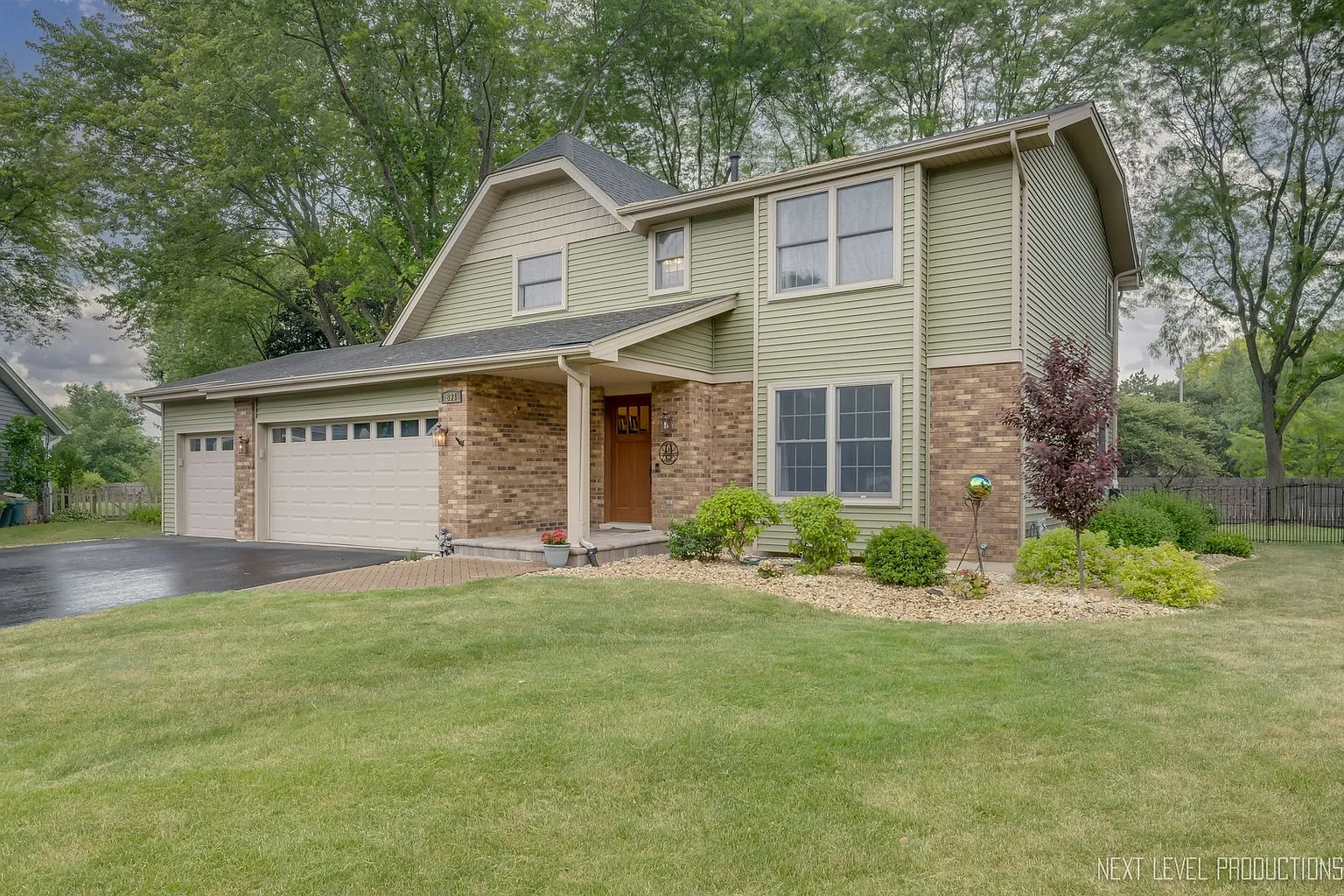893 Sumter Ct photo 1