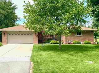 9440 Seagreen Dr, Saginaw, MI 48609