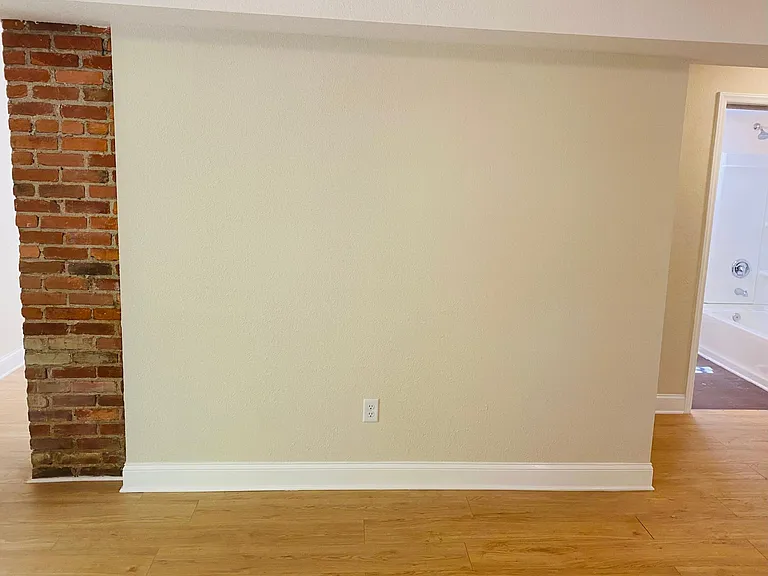 10 Unaka Ave #C — Photo 6