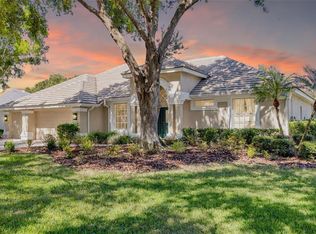 9116 Woodridge Run Dr, Tampa, FL 33647