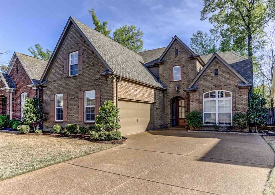 1st image of 5211 Newton Oak Cir S