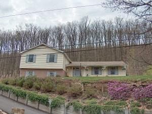 1st image of 429 S 8th Ave