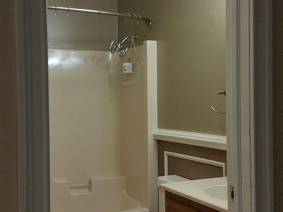 bathroom 2nd floor