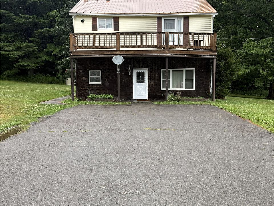 1st image of 20 Lovejoy Rd