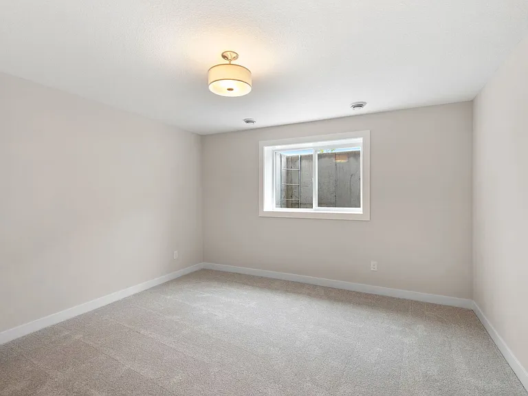 13104 Ghia Ct NE — Photo 26