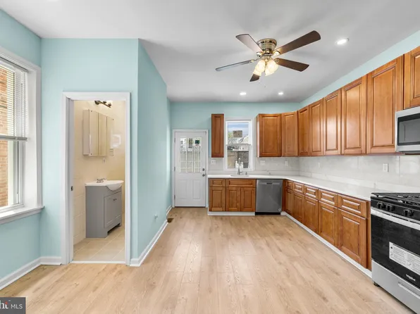 5040 Chestnut St, Philadelphia, PA 19139