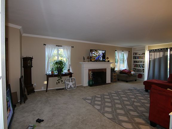 4th image of 4821 San Juan Ave