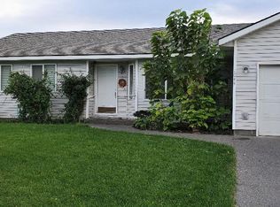 1044 NE Gladys Dr, Hermiston, OR 97838