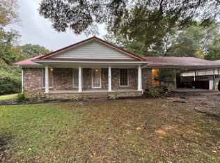 192 Charjean Dr, Jackson, TN 38305