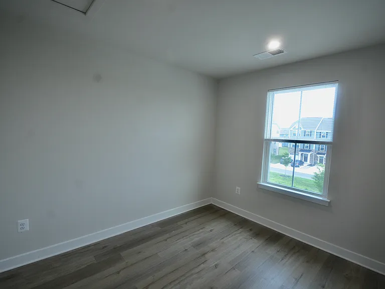 126 Fletcher Cir — Photo 18