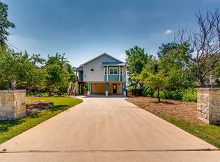 420 Lake Frst, Canyon Lake, TX 78133