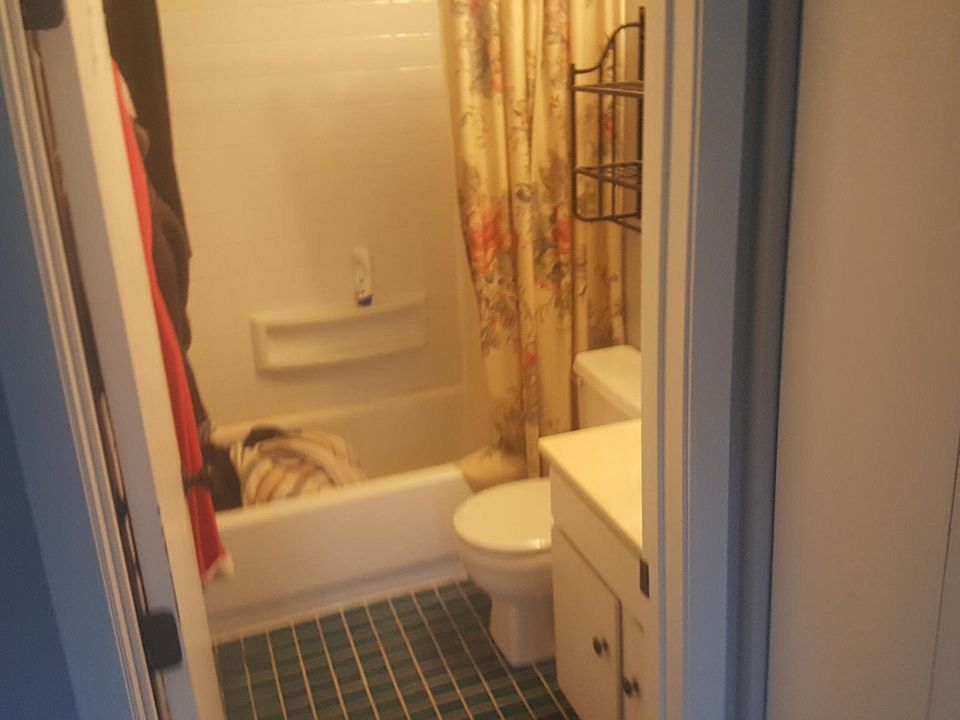1st image of 2689 Waterford Ct