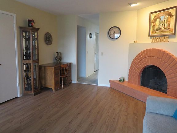 3rd image of 11424 S Mesa Dr