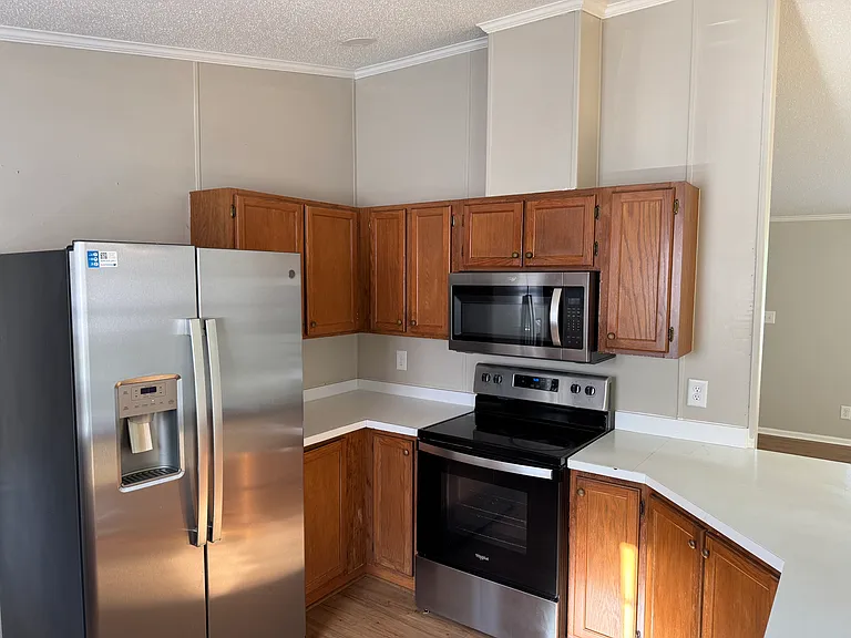 3200 Buffett Ct — Photo 6