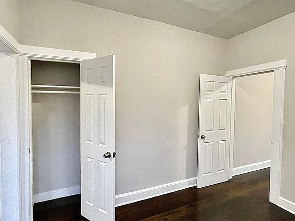 5th image of 129 Lafayette St APT 3L
