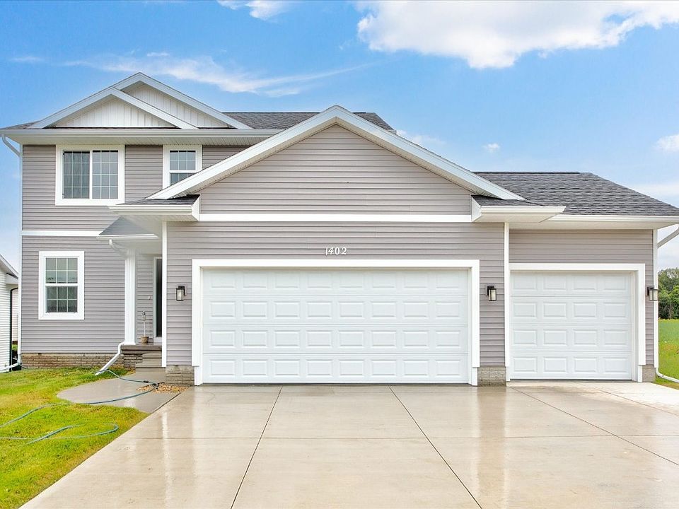1st image of 1402 Beringer Ct NE