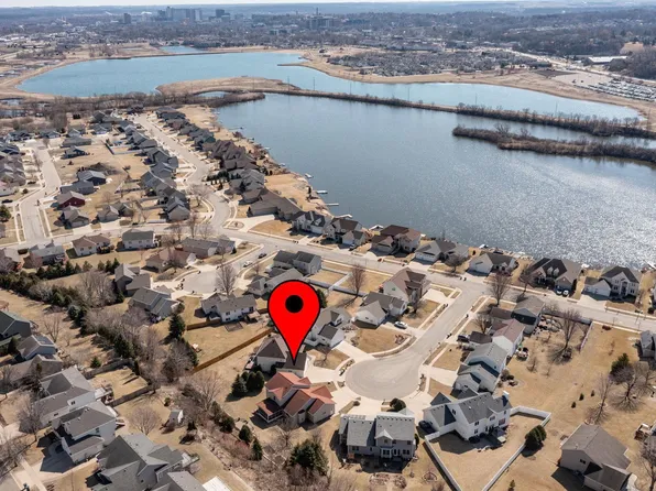 430 Waterview Ln NW, Rochester, MN 55901