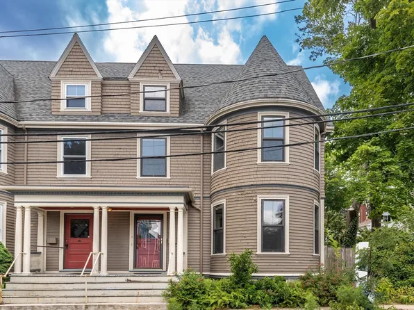 5 Swan St Unit 5, Arlington, MA 02476