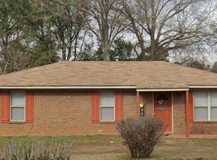 2711 Astoria Dr, Albany, GA 31701