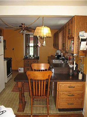 2nd image of 223 E Rockenstein Ave
