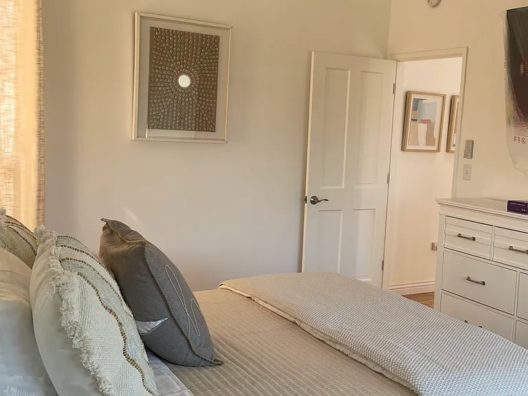 253 Novara Dr — Photo 17