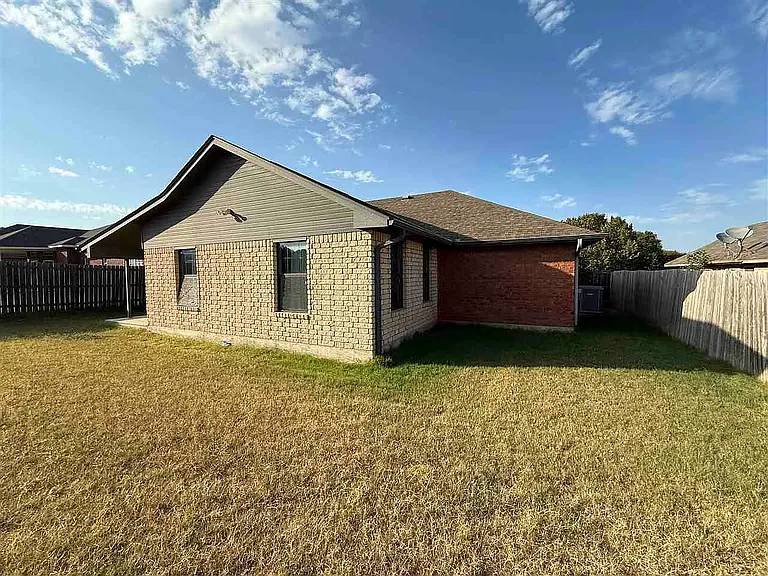 6816 SW Drakestone Blvd — Photo 15