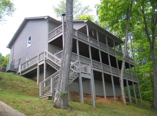 127 Winter Ln, La Follette, TN 37766