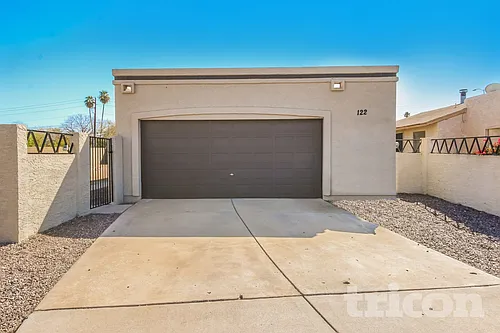 630 E Jensen St Photo 1 630 E Jensen St Photo 1