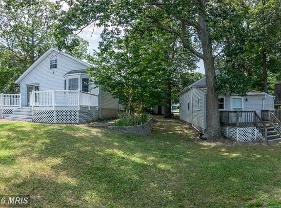 4th image of 8132 Forest Glen Dr