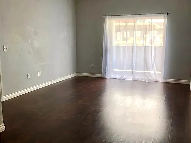 6955 N Durango Dr #1081 — Photo 5