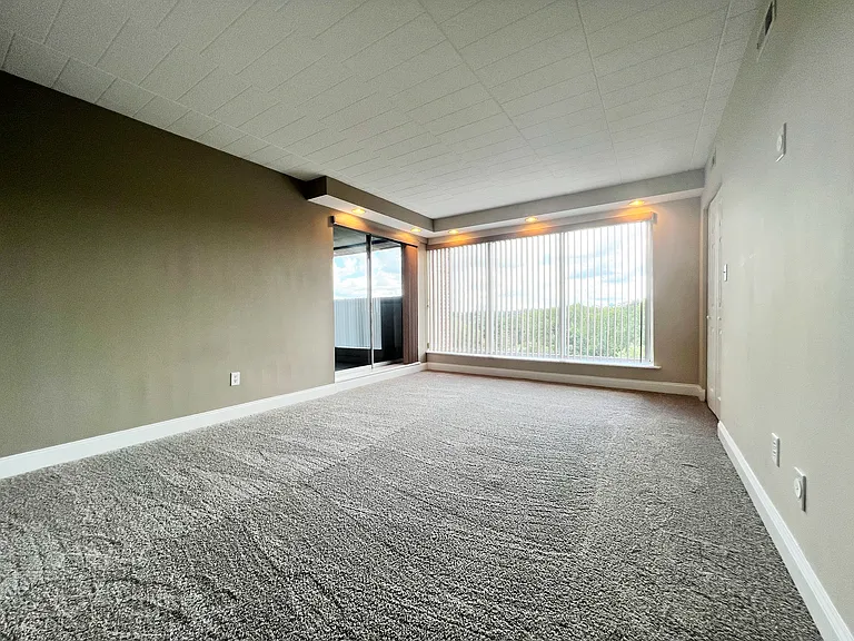 Monroeville Apartments at LaVale — Photo 17