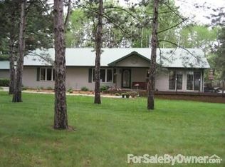 31592 Lakeview Dr, Lake City, MN 55041