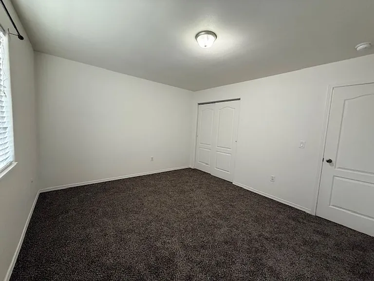 1340 Shaker Place — Photo 20
