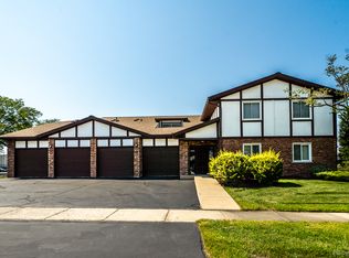 5000 W 122nd St APT 1A, Alsip, IL 60803