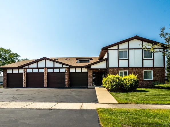 5000 W 122nd St APT 1A, Alsip, IL 60803