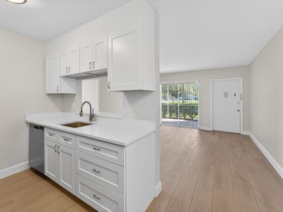 6392 Chasewood Drive #B, Jupiter, FL, 33458