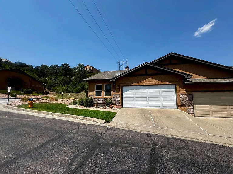 2234 Conservatory Point — Photo 44