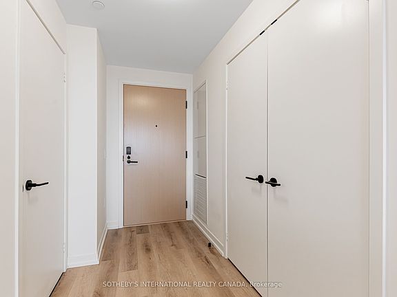 2nd image of 5 York Rd #305