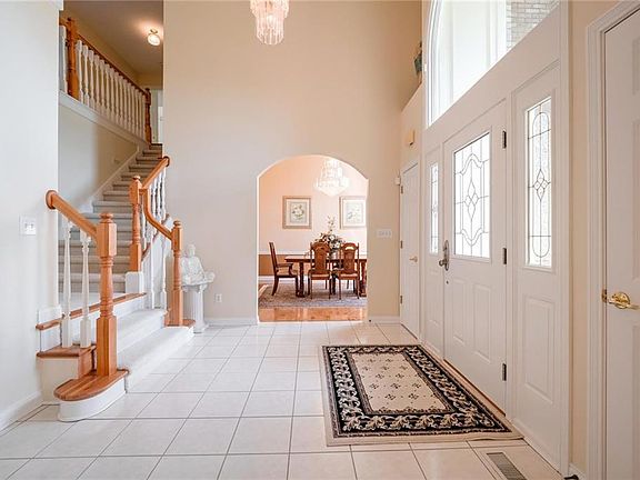 5th image of 7532 Peach Blossom Pl