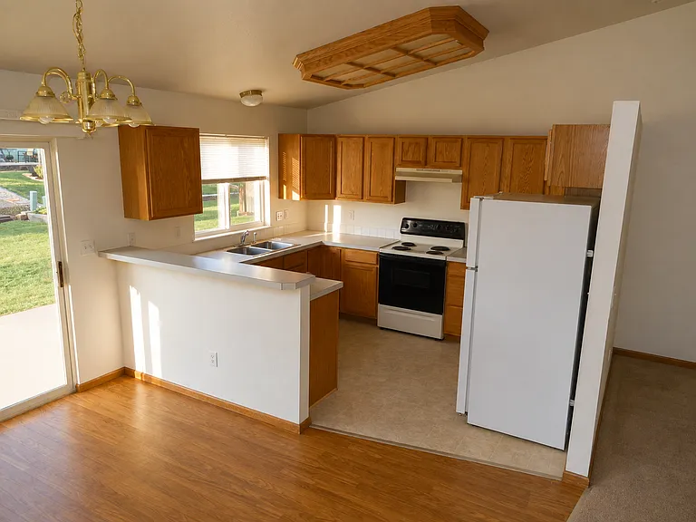 387 Krypton Ct — Photo 3