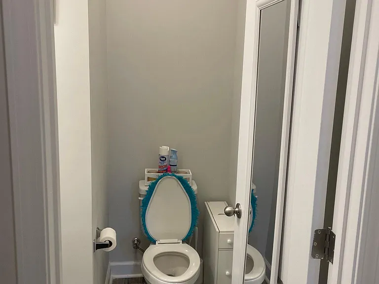 1640 Stackhouse Dr — Photo 10